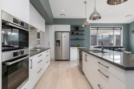 Photo of property in 11 Saint Thomas Avenue, Pyes Pa, Tauranga, 3112