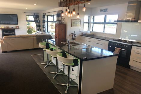 Photo of property in 37 Te Korari Street, Marshland, Christchurch, 8083