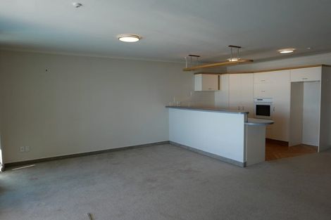Photo of property in Ocean Apartments, 44-46 Marine Parade, Paraparaumu Beach, Paraparaumu, 5032