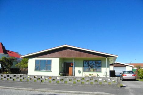 Photo of property in 73 Cowper Street, Greymouth, 7805