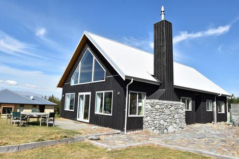 Photo of property in 110 Ohau Drive, Lake Ohau, Twizel, 9412