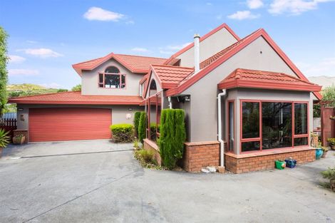 Photo of property in 12 Kilkelly Close, Tawa, Wellington, 5028