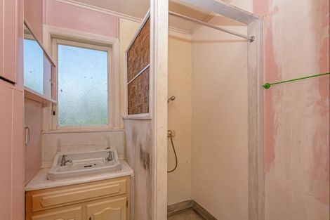 Photo of property in 75 Pukepapa Road, Marton, 4710