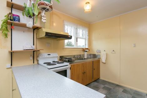 Photo of property in 6 Wiremu Place, Blagdon, New Plymouth, 4310