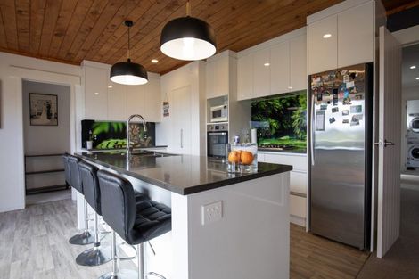 Photo of property in 18 Seabreeze Way, Raglan, 3225