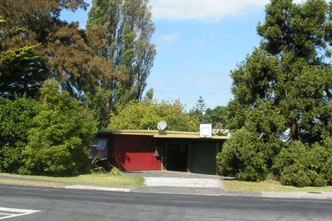 Photo of property in 40 Richards Avenue, Forrest Hill, Auckland, 0620