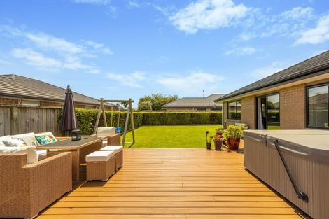 Photo of property in 65 Awatea Avenue, Paraparaumu, 5032