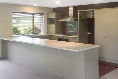 Photo of property in 12 Coolspring Way, Redwood, Christchurch, 8051