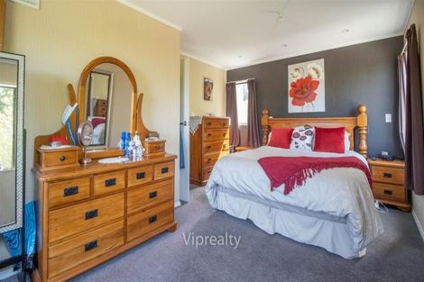 Photo of property in 62 Mountain Road, Western Heights, Rotorua, 3015