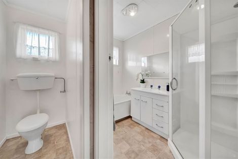 Photo of property in 12 Trimble Place, Bell Block, New Plymouth, 4312