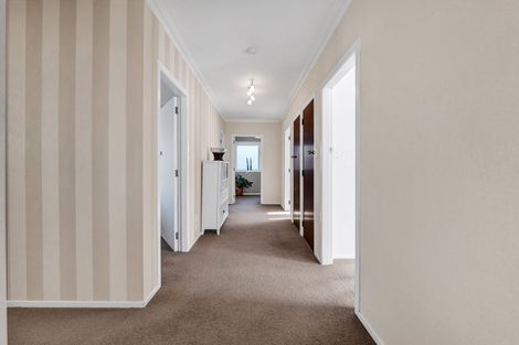 Photo of property in 17 Dives Avenue, Hawera, 4610