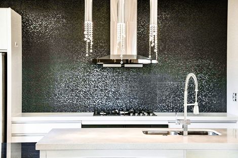 Photo of property in 21 Loughros Place, Pinehill, Auckland, 0632