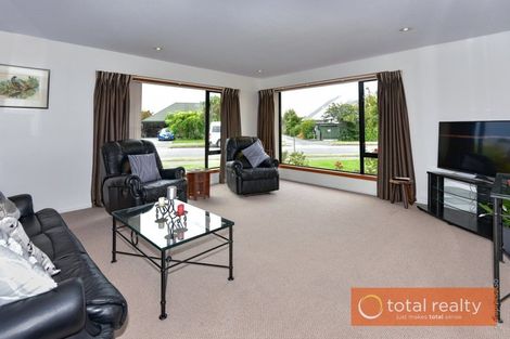 Photo of property in 10 Arkwright Place, Halswell, Christchurch, 8025