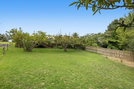 Photo of property in 8 Collingwood Road, Waiuku, 2123