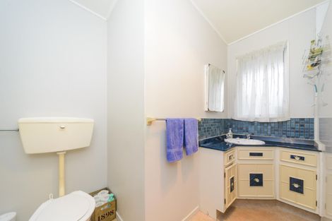 Photo of property in 68 Carter Crescent, Awapuni, Palmerston North, 4412