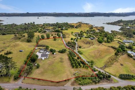 Photo of property in 70 Edmonds Road, Kerikeri, 0293