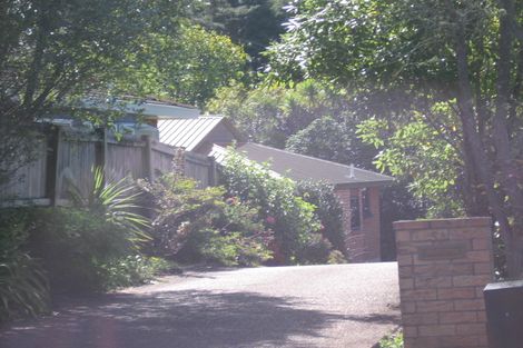 Photo of property in 3a Woodfern Crescent, Titirangi, Auckland, 0604