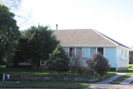Photo of property in 8 Selby Place, Hokowhitu, Palmerston North, 4410