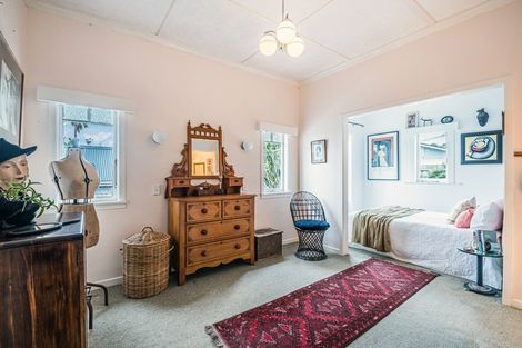 Photo of property in 24a Cautley Street, Stanley Point, Auckland, 0624