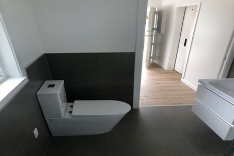 Photo of property in 35 Kowhai Street, Helensville, 0800