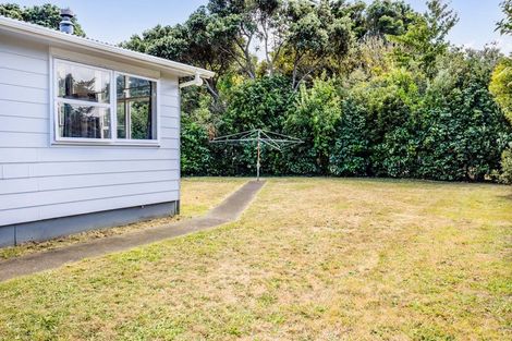 Photo of property in 21 Manawapou Road, Hawera, 4610