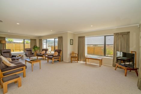 Photo of property in 7 Roseberry Place, Whitianga, 3510