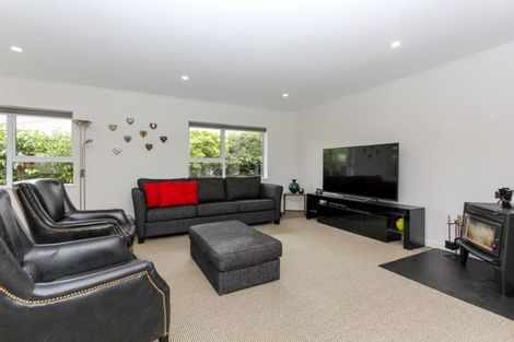 Photo of property in 20 Patterson Road, Hurworth, New Plymouth, 4371