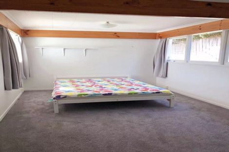 Photo of property in 28 Northumberland Avenue, Belmont, Auckland, 0622