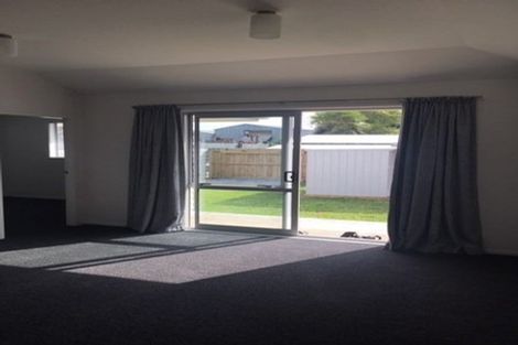 Photo of property in 18 Filmer Place, Melville, Hamilton, 3206