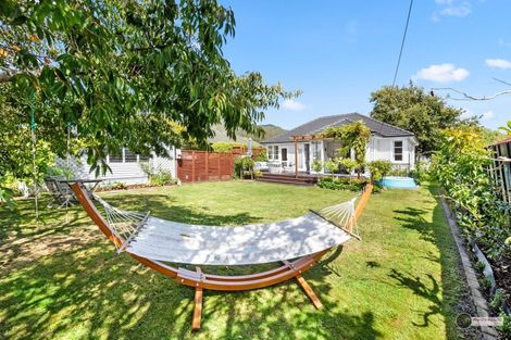 Photo of property in 13 Harris Street, Naenae, Lower Hutt, 5011