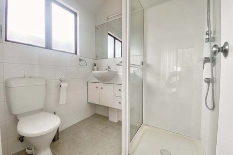 Photo of property in 11b Langana Avenue, Browns Bay, Auckland, 0630