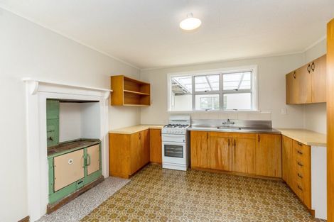 Photo of property in 42 Jellicoe Street, Greytown, 5712