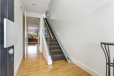 Photo of property in 7/258 Hurstmere Road, Takapuna, Auckland, 0622