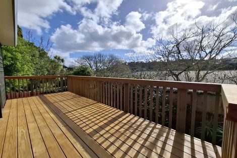 Photo of property in 1a Charnley Grove, Glenfield, Auckland, 0629