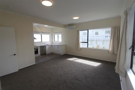 Photo of property in 5/51 Austin Street, Mount Victoria, Wellington, 6011