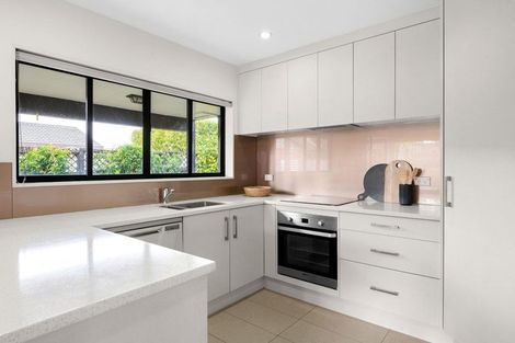 Photo of property in 32a Ashley Street, St Andrews, Hamilton, 3200