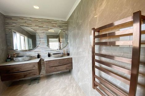 Photo of property in 2 Carbisdale Road, Flat Bush, Auckland, 2016