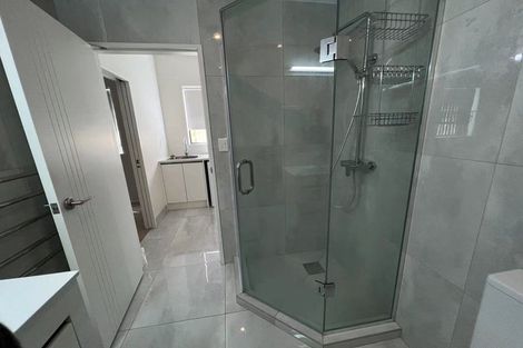 Photo of property in 4 Wyon Way, Flat Bush, Auckland, 2016