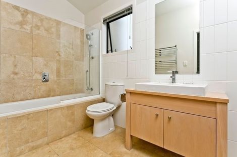 Photo of property in Point Ridge, 19/130 Gills Road, Albany Heights, Auckland, 0632