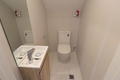 Photo of property in 2a Crystal Avenue, Te Atatu South, Auckland, 0602