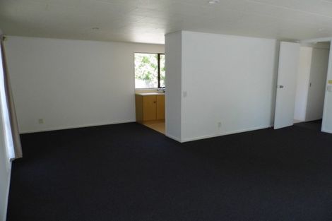 Photo of property in 2/20 Eastdale Road, Avondale, Auckland, 1026