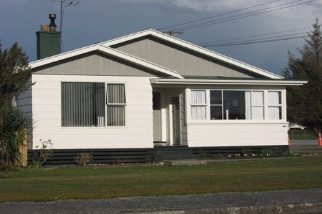 Photo of property in 146 Sale Street, Hokitika, 7810