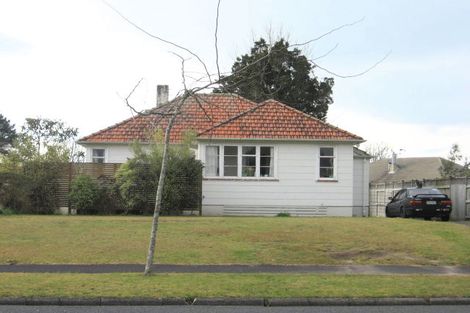 Photo of property in 99 Fairfield Road, Fairfield, Hamilton, 3214
