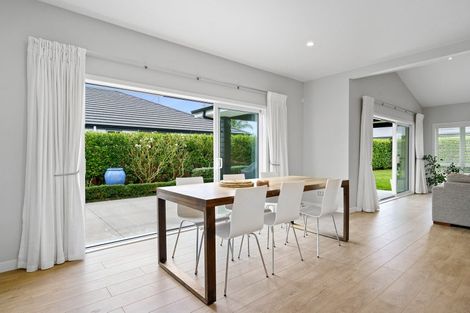 Photo of property in 50 Jarrett Terrace, Leamington, Cambridge, 3432