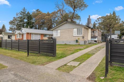 Photo of property in 19 Harold Crescent, Fordlands, Rotorua, 3015