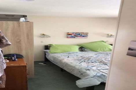 Photo of property in 237 Te Atatu Road, Te Atatu South, Auckland, 0610