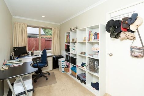 Photo of property in 9 Saint James Drive, Huntington, Hamilton, 3210