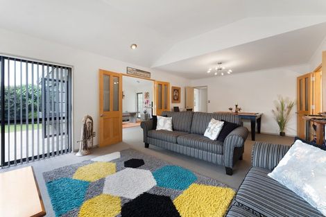 Photo of property in 87 Macarthur Street, Levin, 5510