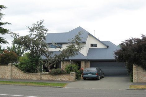 Photo of property in 2/110 Roydvale Avenue, Burnside, Christchurch, 8053