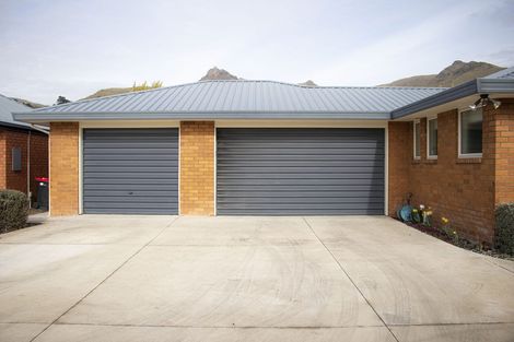 Photo of property in 8 Wendy Place, Heathcote Valley, Christchurch, 8022